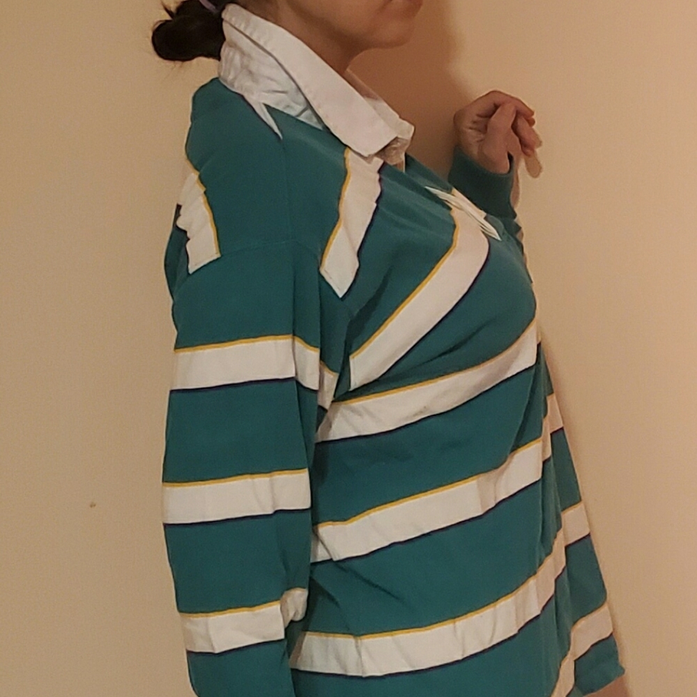 Top - Picture 3 of 4